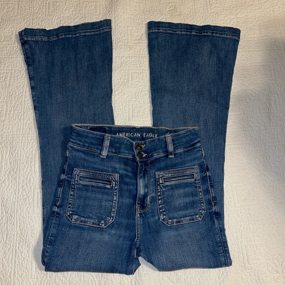 American Eagle, super high-rise flare next level stretch jeans - Picture 4 of 8